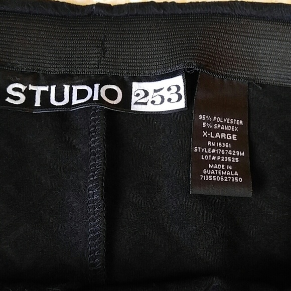 Pleated Black Skirt - Picture 5 of 5